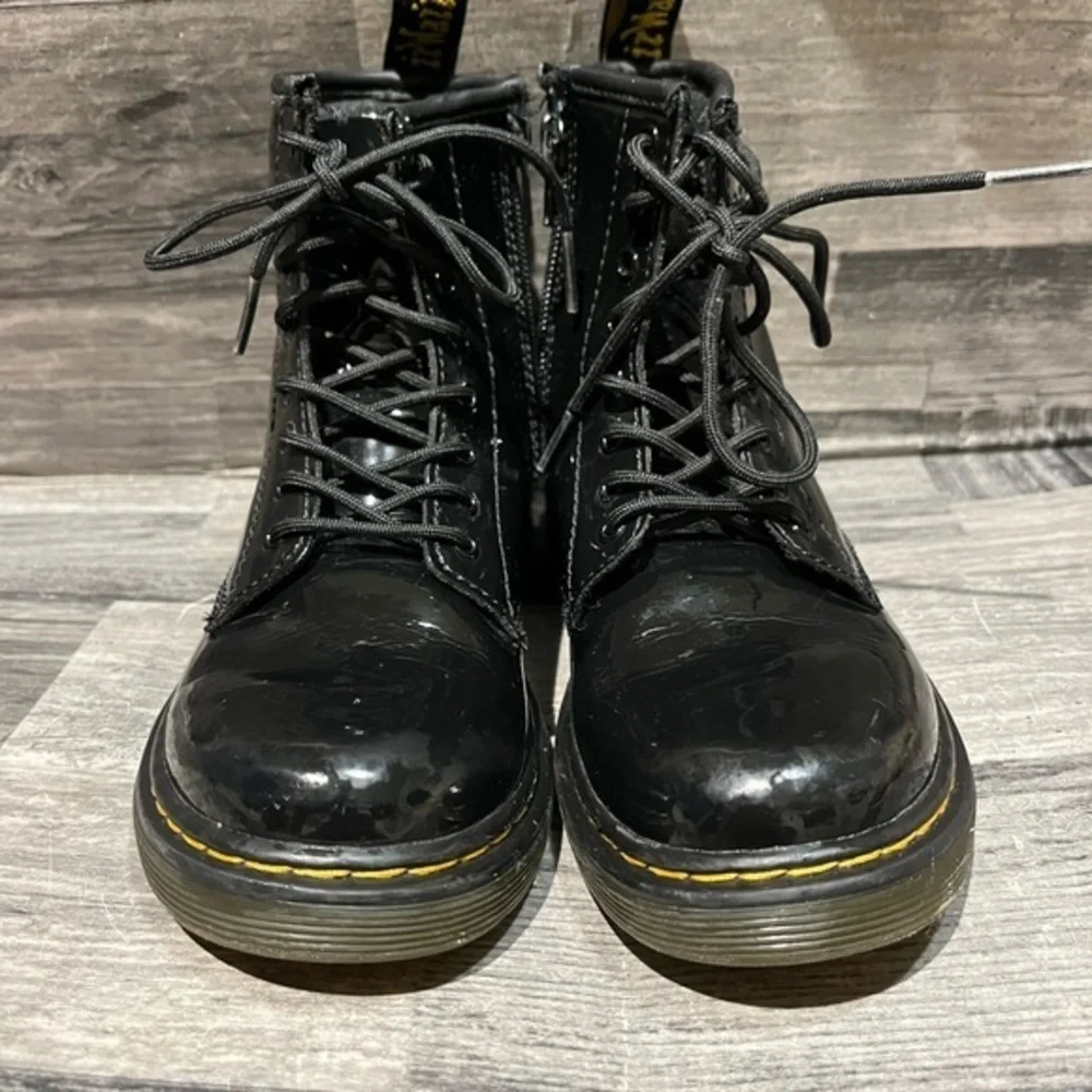Doc Martens Air Wair Size 1US‎ Kids BLACK GLOSSY ANKLE HIGH SIDE ZIP 1460J
